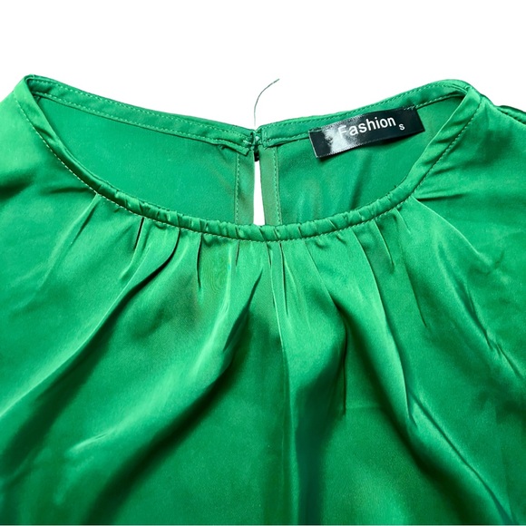 Emerald Green Long Sleeve Tie Waist Dress – Women’s Small - Picture 4 of 6
